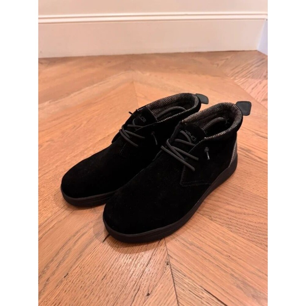 Heydude Jo Suede Jet Black Men’s 11 – Near Mint, Worn Once